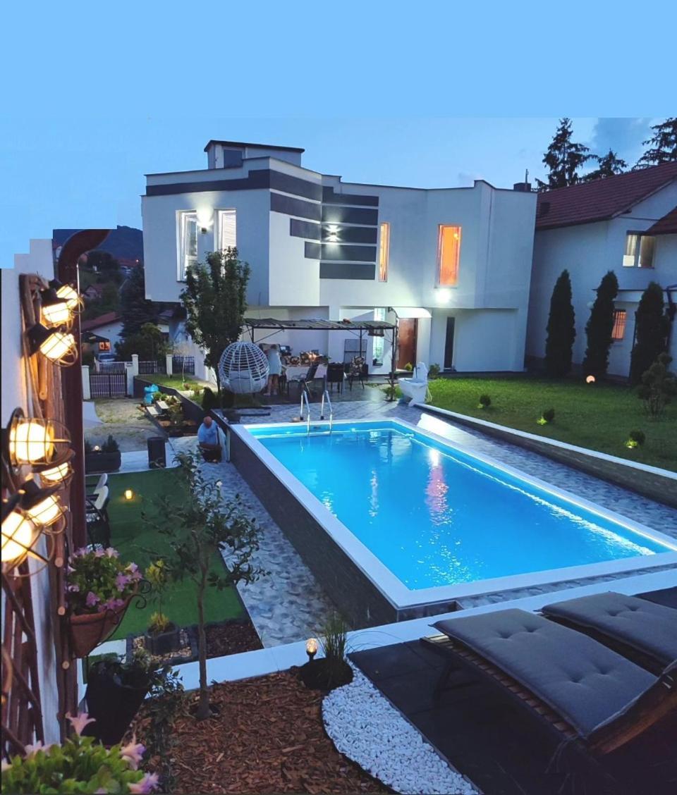 Villa Lea Tuzla Exterior foto